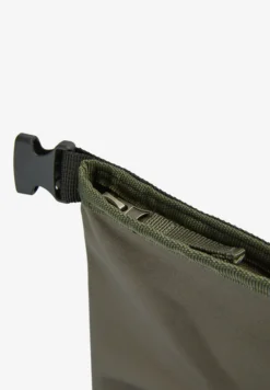 MOCHILA CIERRE ENROLLABLE