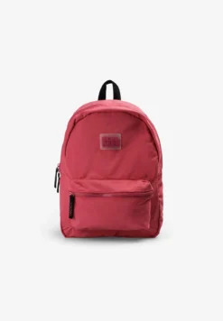 MOCHILA LOGO ENGOMADO