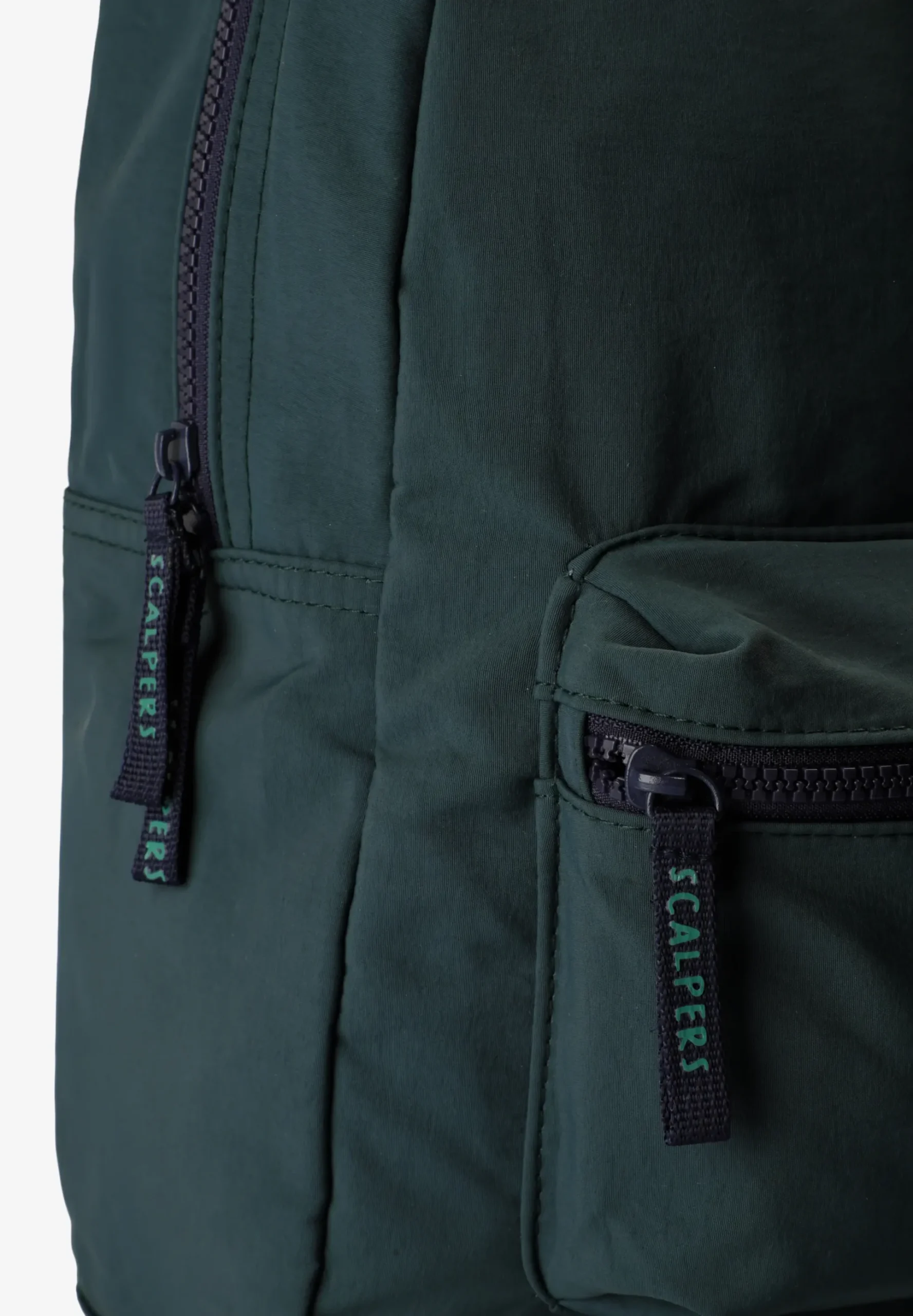 MOCHILA PARCHE CON LOGO