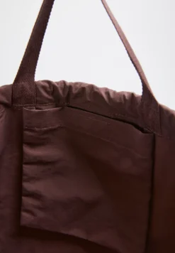 MOCHILA SACO ESTAMPADO FRONTAL