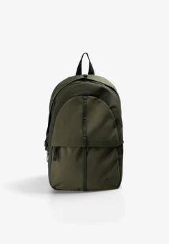 MOCHILA TÉCNICA BOLSILLOS