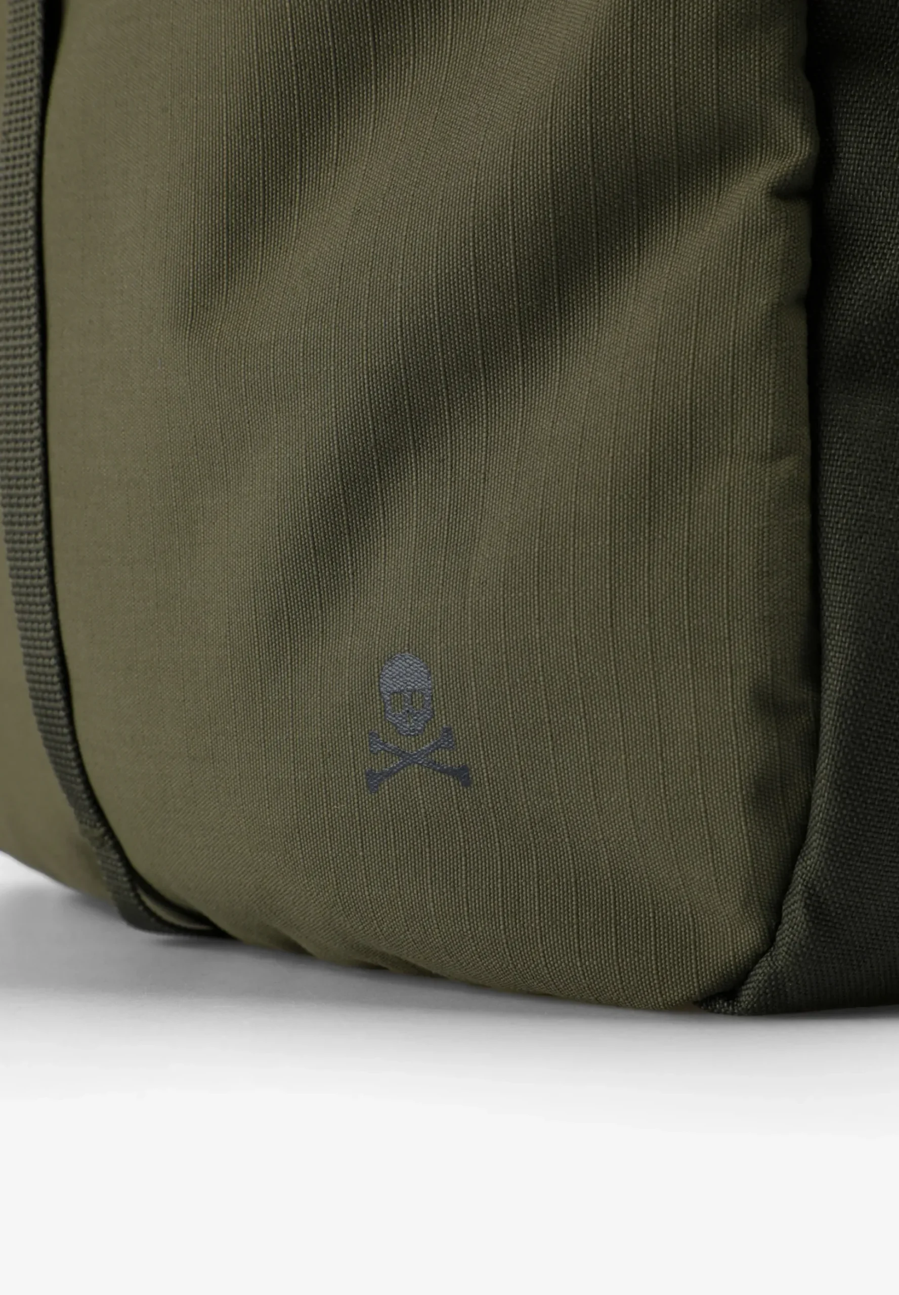 MOCHILA TÉCNICA BOLSILLOS