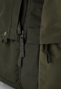 MOCHILA TÉCNICA BOLSILLOS