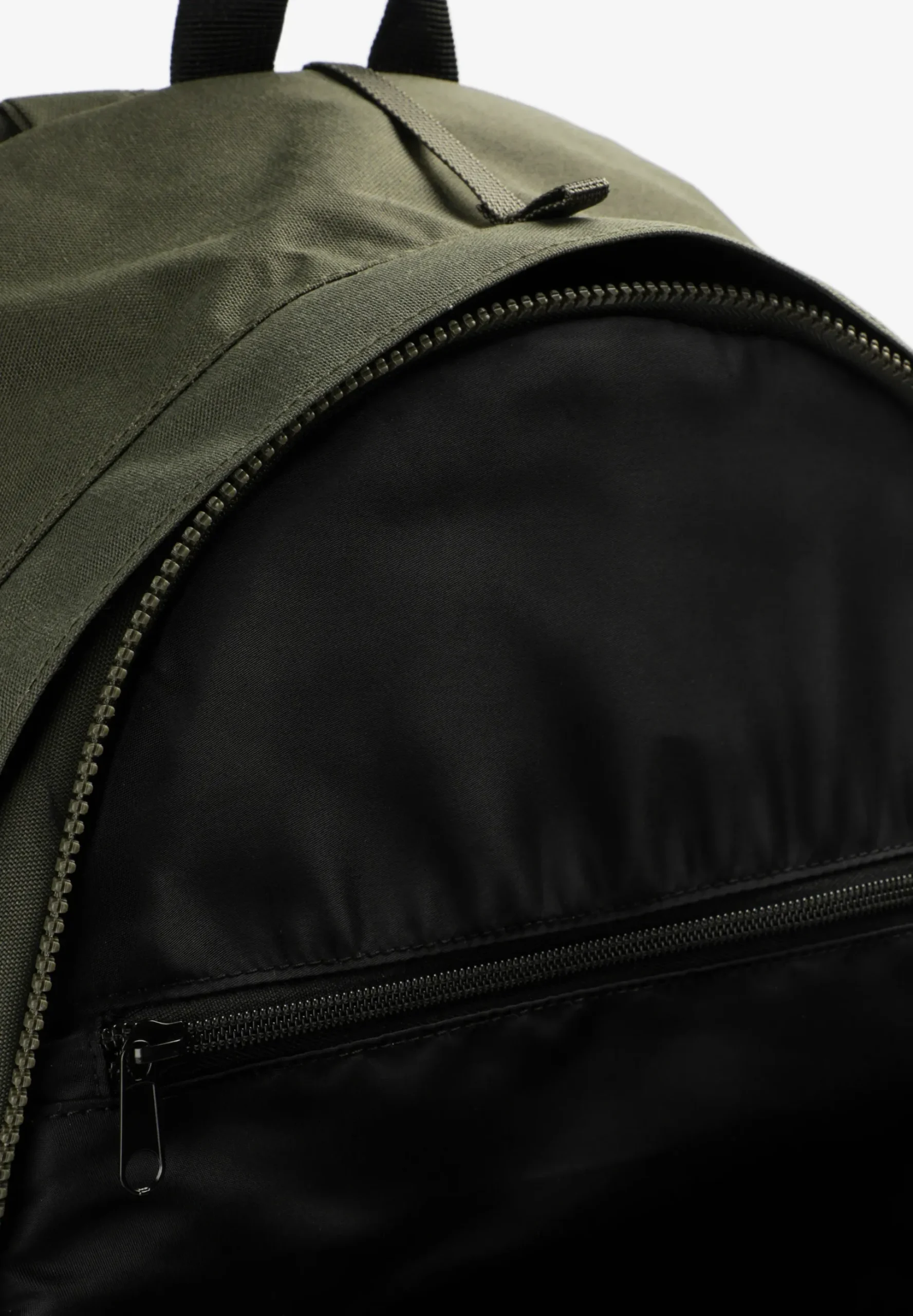 MOCHILA TÉCNICA BOLSILLOS