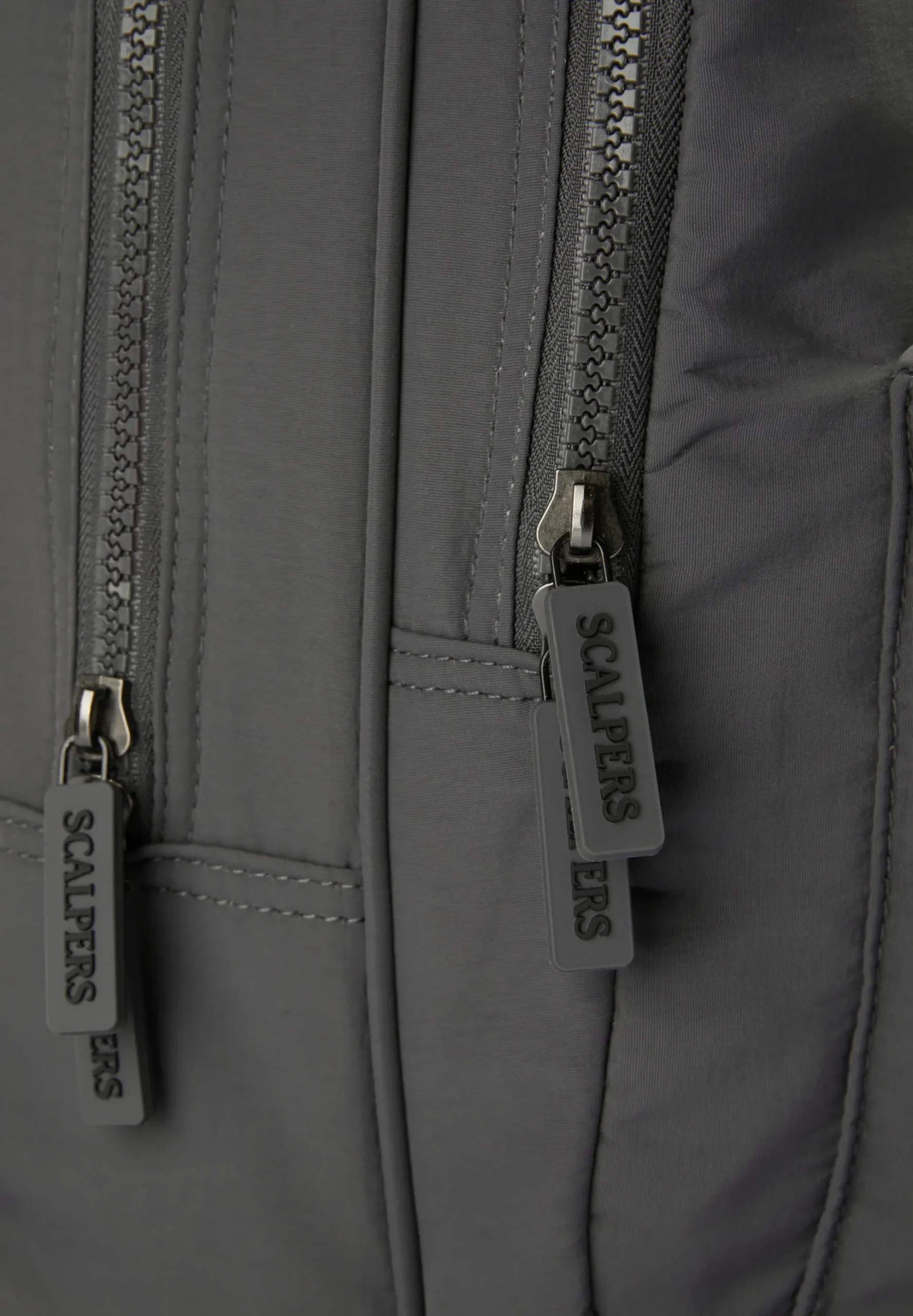 MOCHILA TÉCNICA DOBLE BOLSILLO