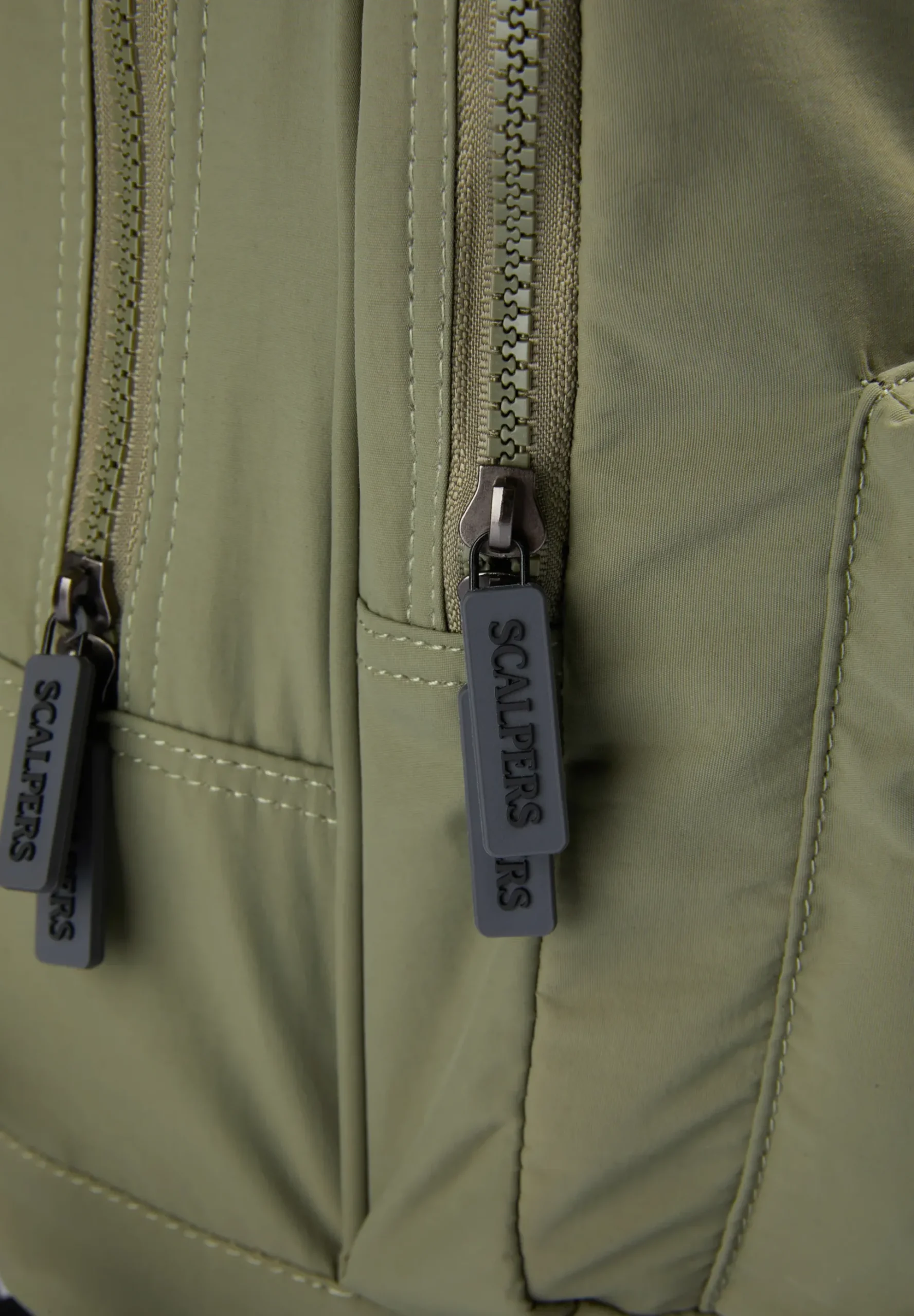 MOCHILA TÉCNICA DOBLE BOLSILLO