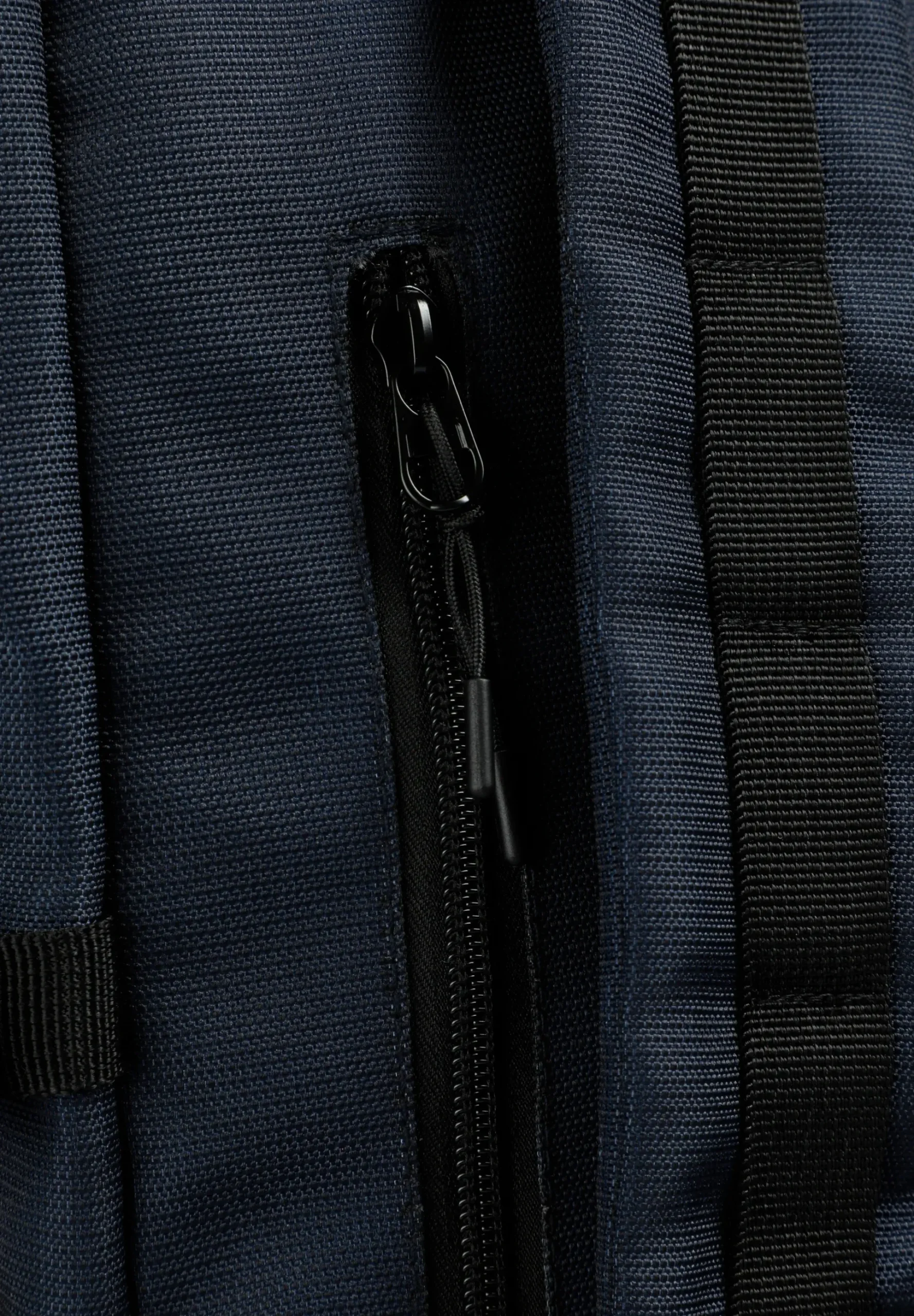 MOCHILA TÉCNICA DOBLE BOLSILLO