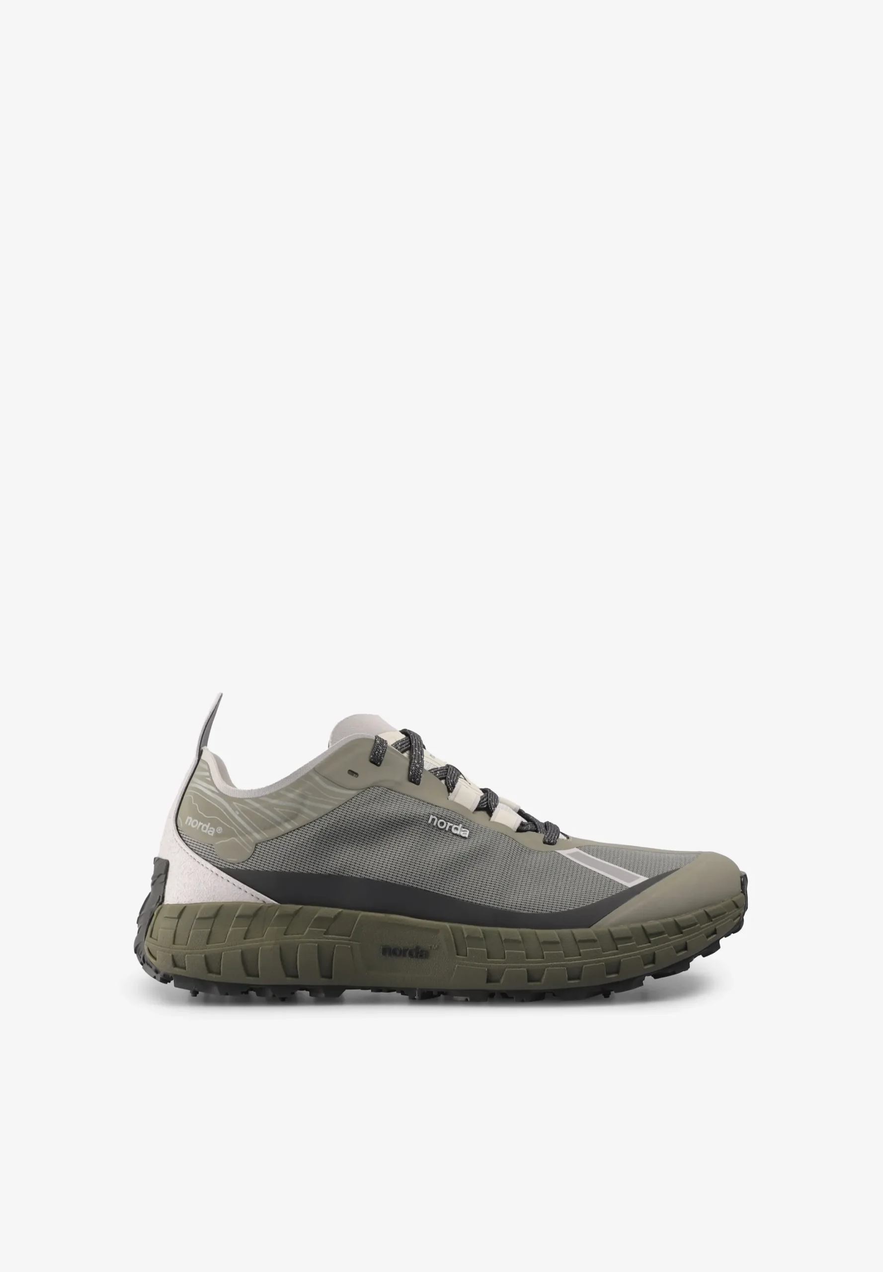 NORDA | SNEAKERS 001A