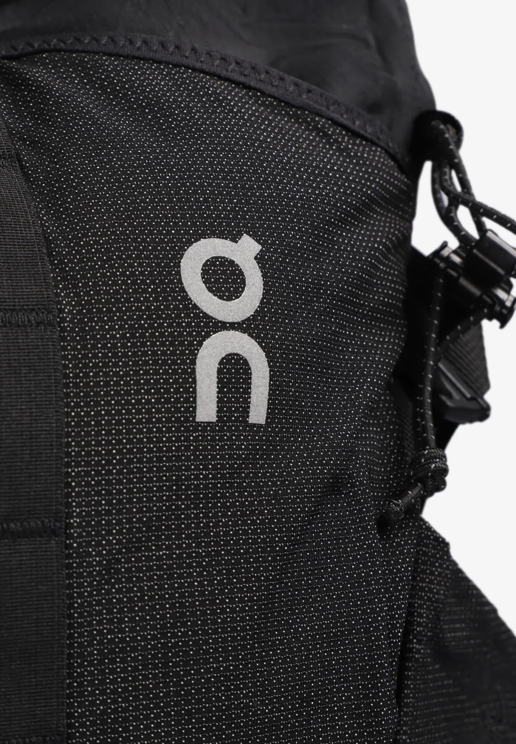 ON | MOCHILA TRAIL 20L