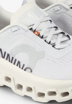 ON | SNEAKERES CLOUDMONSTER 1 MUJER
