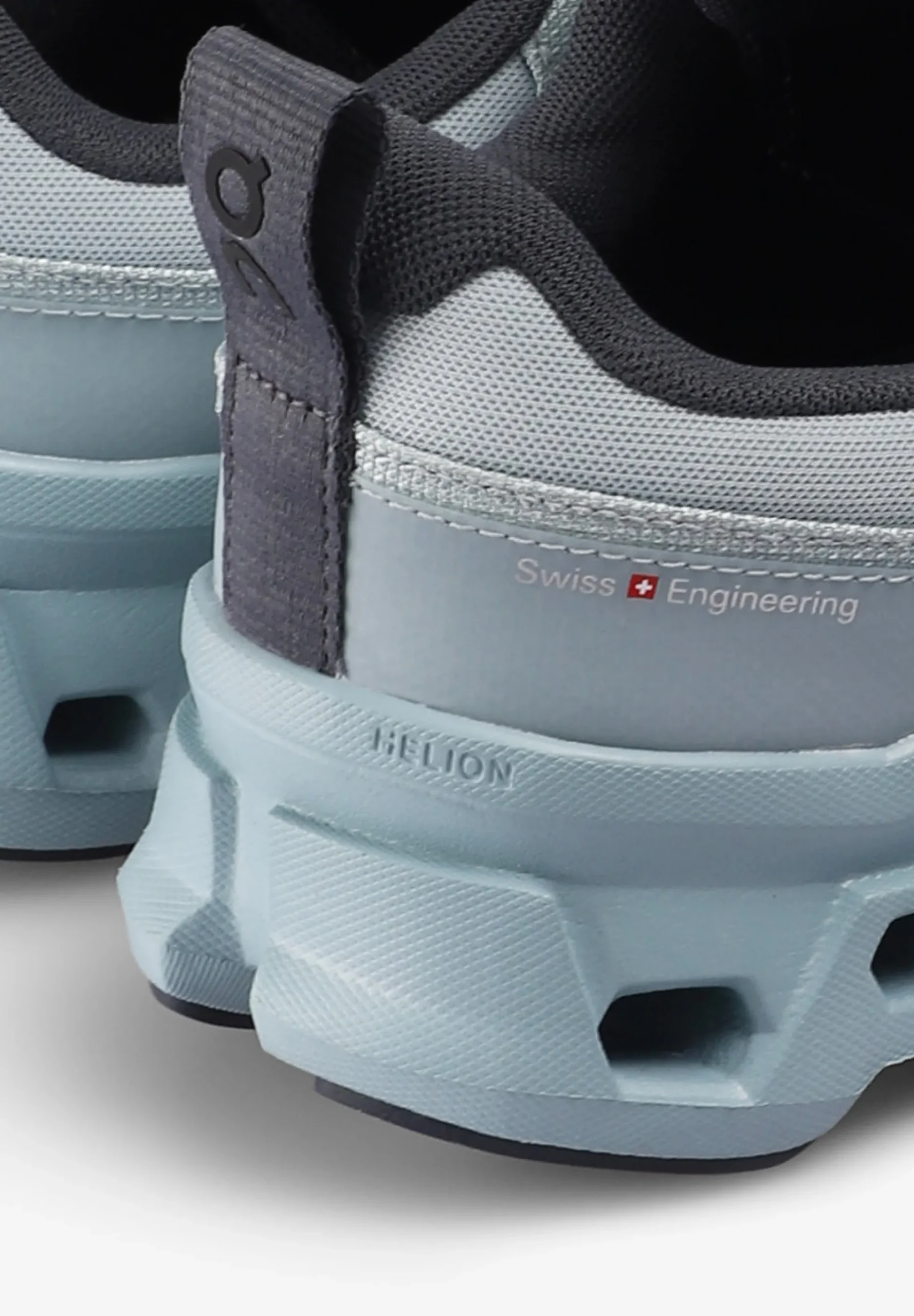 ON | SNEAKERS CLOUDMONSTER 1 WP
