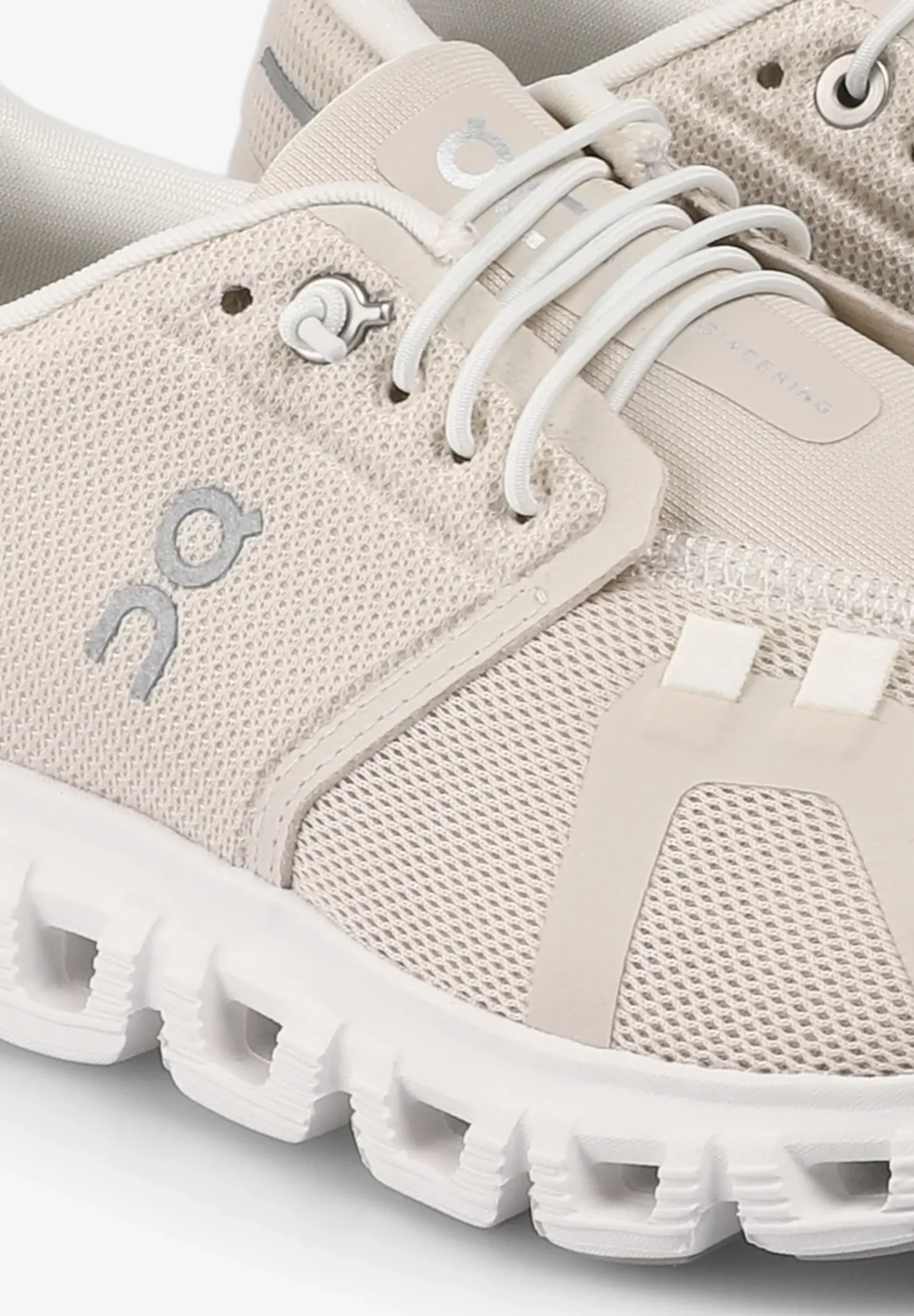 ON | SNEAKERS CLOUD 6 MUJER