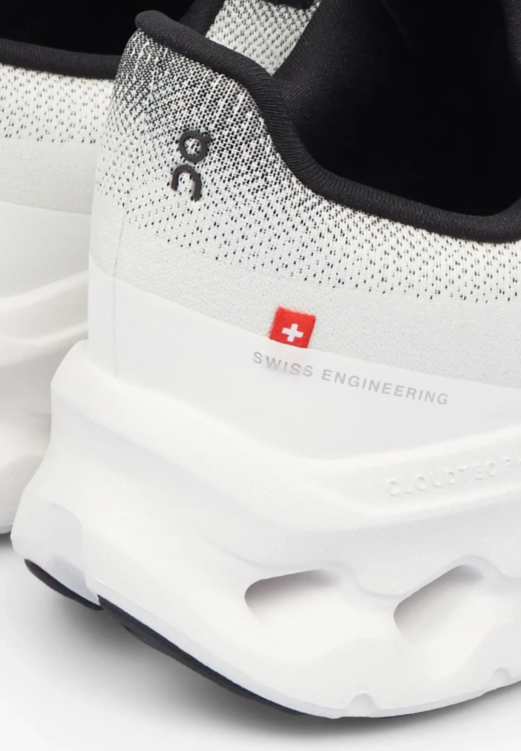 ON | SNEAKERS CLOUDTILT HOMBRE