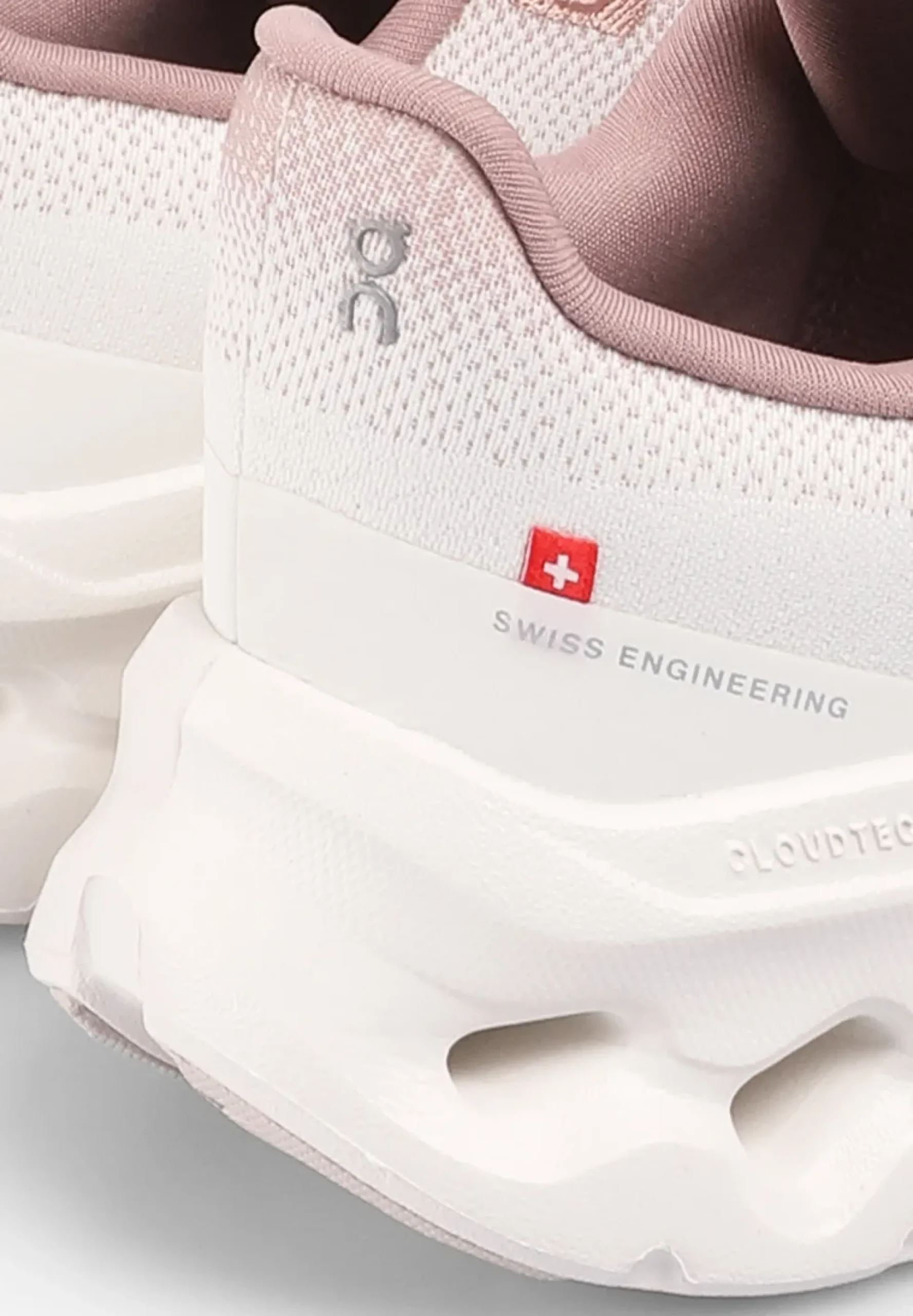 ON | SNEAKERS CLOUDTILT 1 MUJER