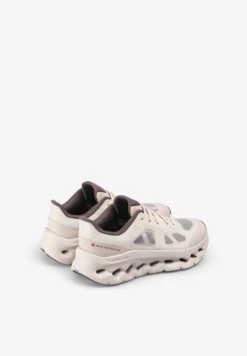 ON | SNEAKERS CLOUDTILT REMIX 1 MUJER