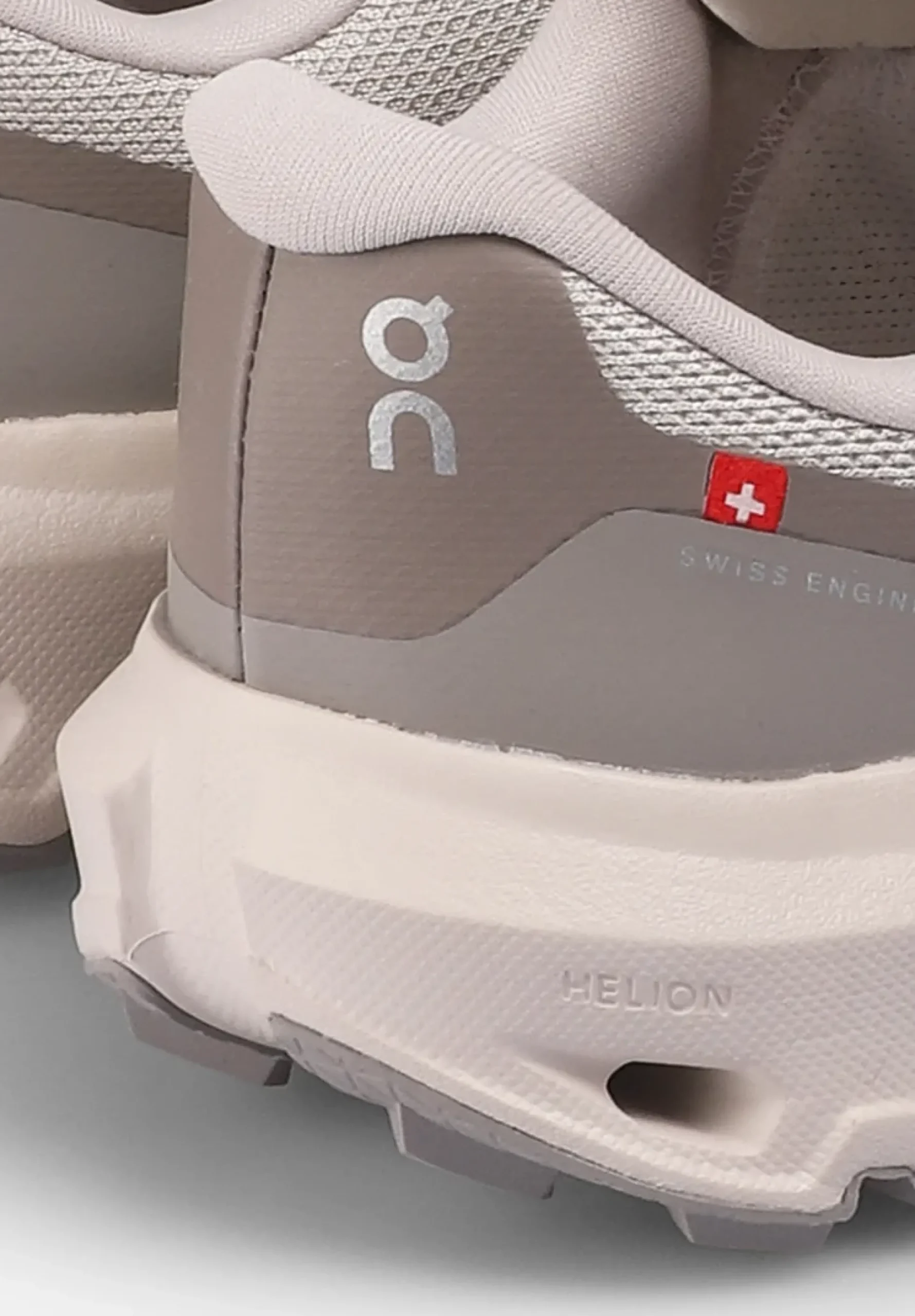 ON | SNEAKERS CLOUDVISTA 3 MUJER