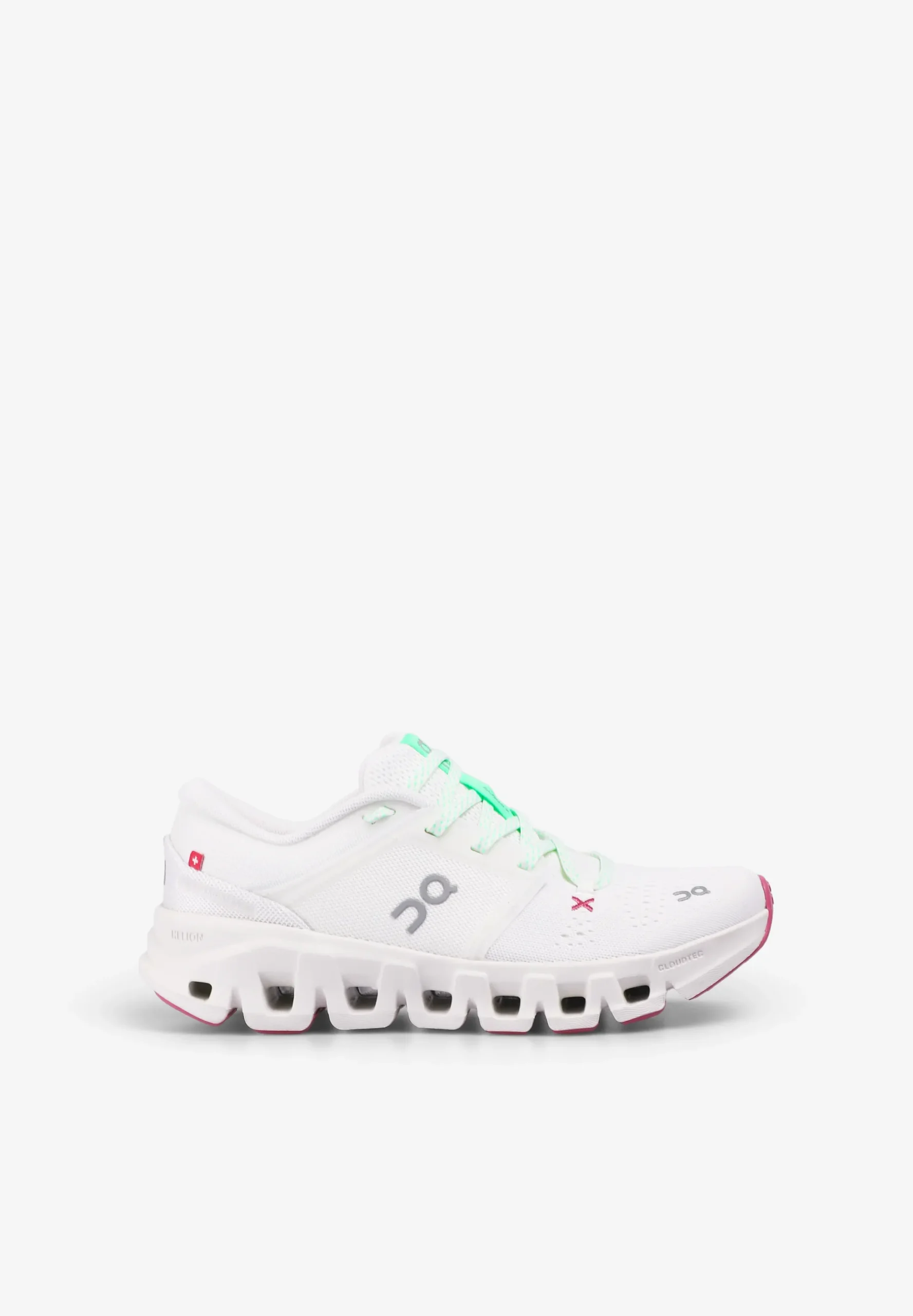 ON | SNEAKERS CLOUD X 5 MUJER