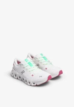 ON | SNEAKERS CLOUD X 5 MUJER