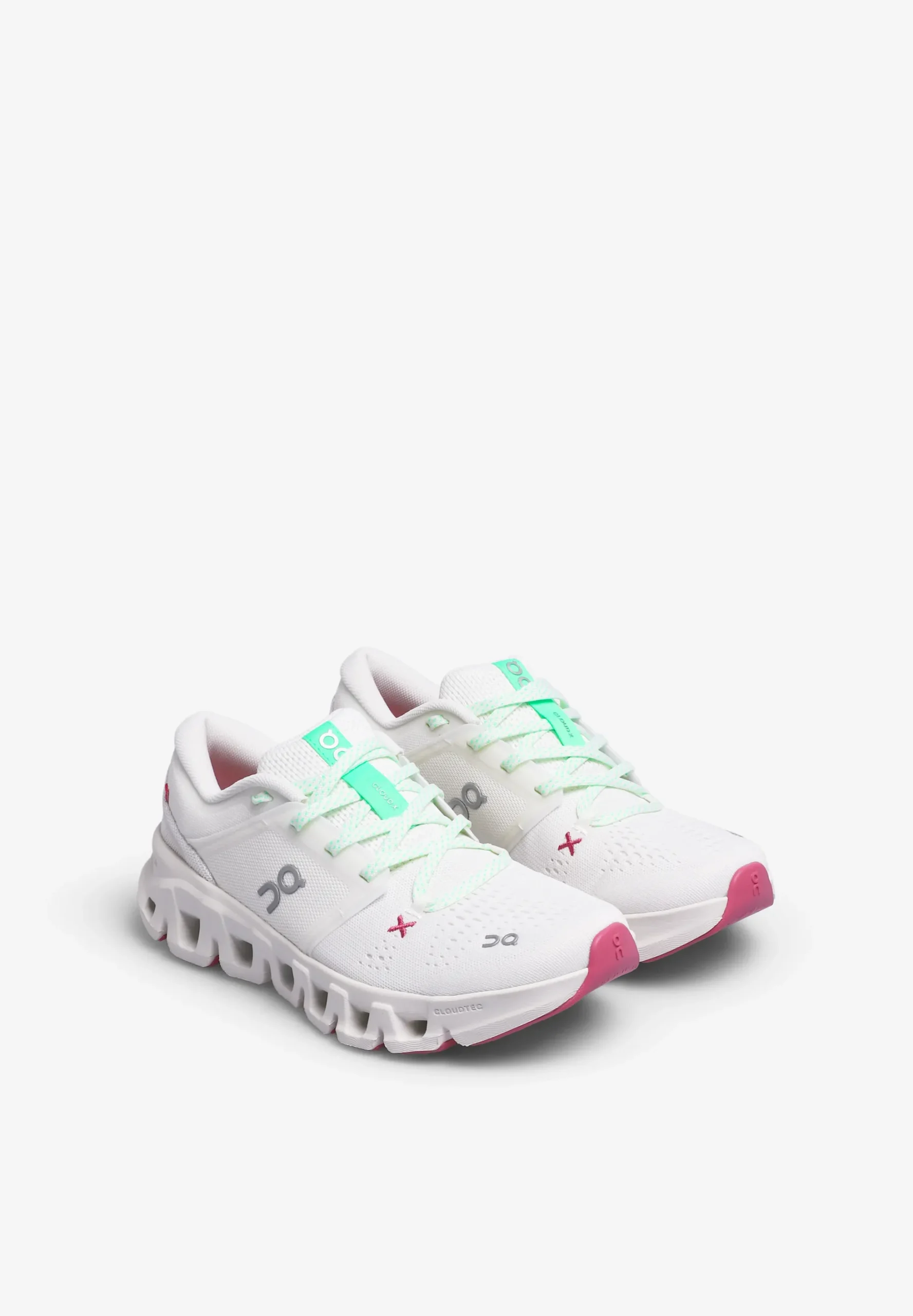 ON | SNEAKERS CLOUD X 5 MUJER