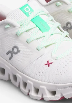 ON | SNEAKERS CLOUD X 5 MUJER