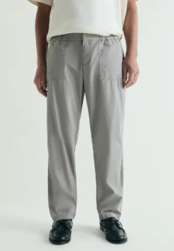 PANTALÓN ALGODÓN BOLSILLOS