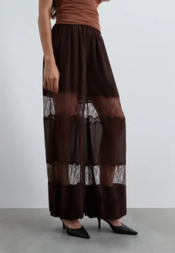 PANTALÓN BOMBACHO ENCAJE