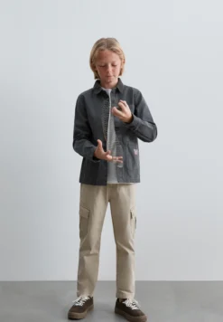 PANTALÓN CARGO SLIM FIT