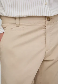 PANTALÓN CHINO CASUAL