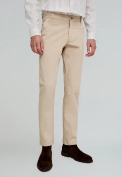 PANTALÓN CHINO CASUAL