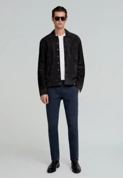 PANTALÓN CHINO CASUAL