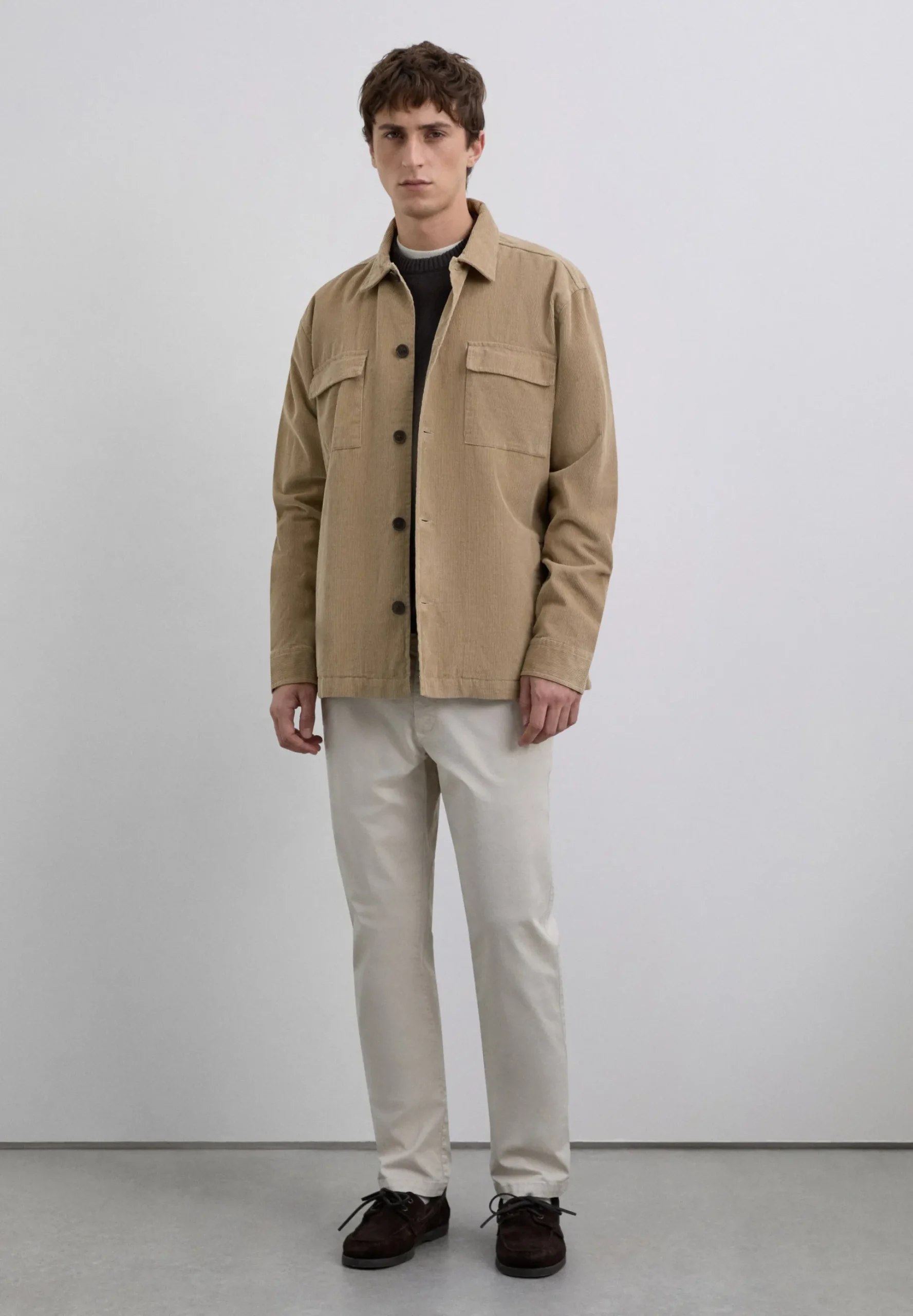 PANTALÓN CHINO CASUAL