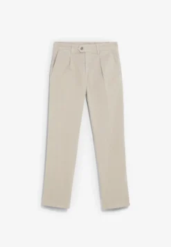 PANTALÓN CHINO PINZAS