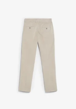 PANTALÓN CHINO PINZAS