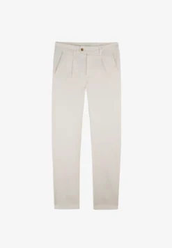 PANTALÓN CHINO PINZAS