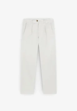 PANTALÓN CHINO PINZAS RELAXED