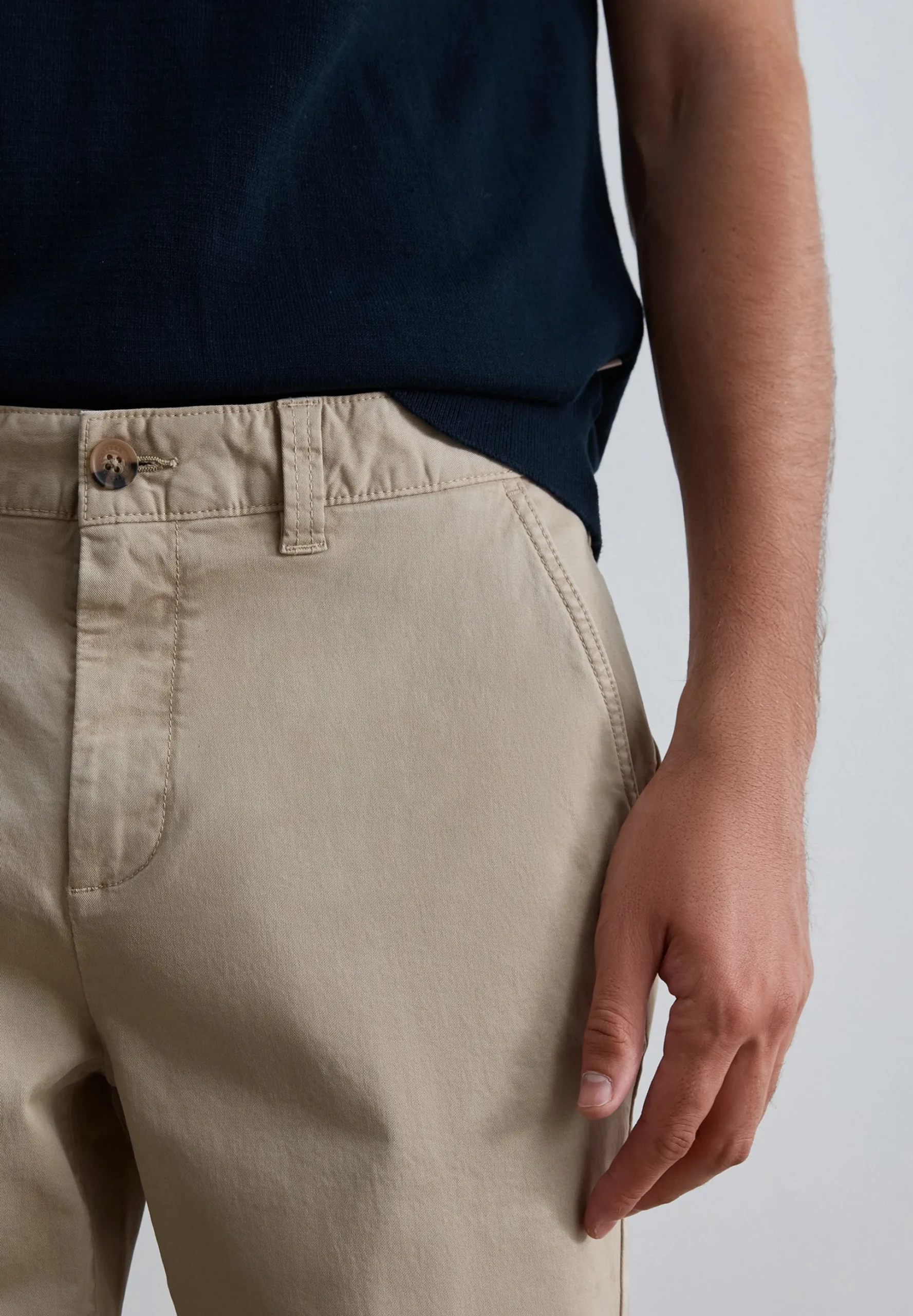 PANTALÓN CHINO REGULAR FIT