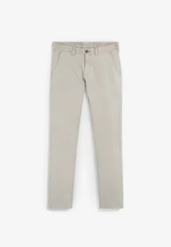 PANTALÓN CHINO SLIM FIT