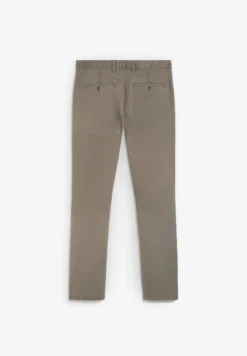 PANTALÓN CHINO SLIM FIT