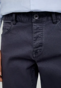 PANTALÓN CINCO BOLSILLOS
