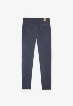 PANTALÓN CINCO BOLSILLOS