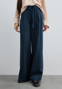 PANTALÓN CINTURILLA CON PINZAS