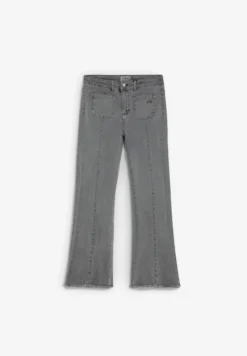 PANTALÓN FLARE COSTURAS