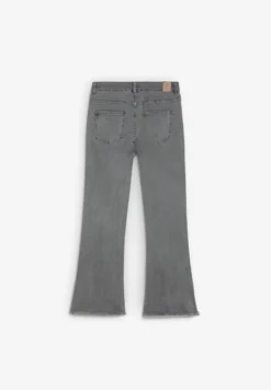 PANTALÓN FLARE COSTURAS