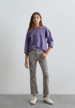 PANTALÓN FLARE ESTAMPADO ANIMAL