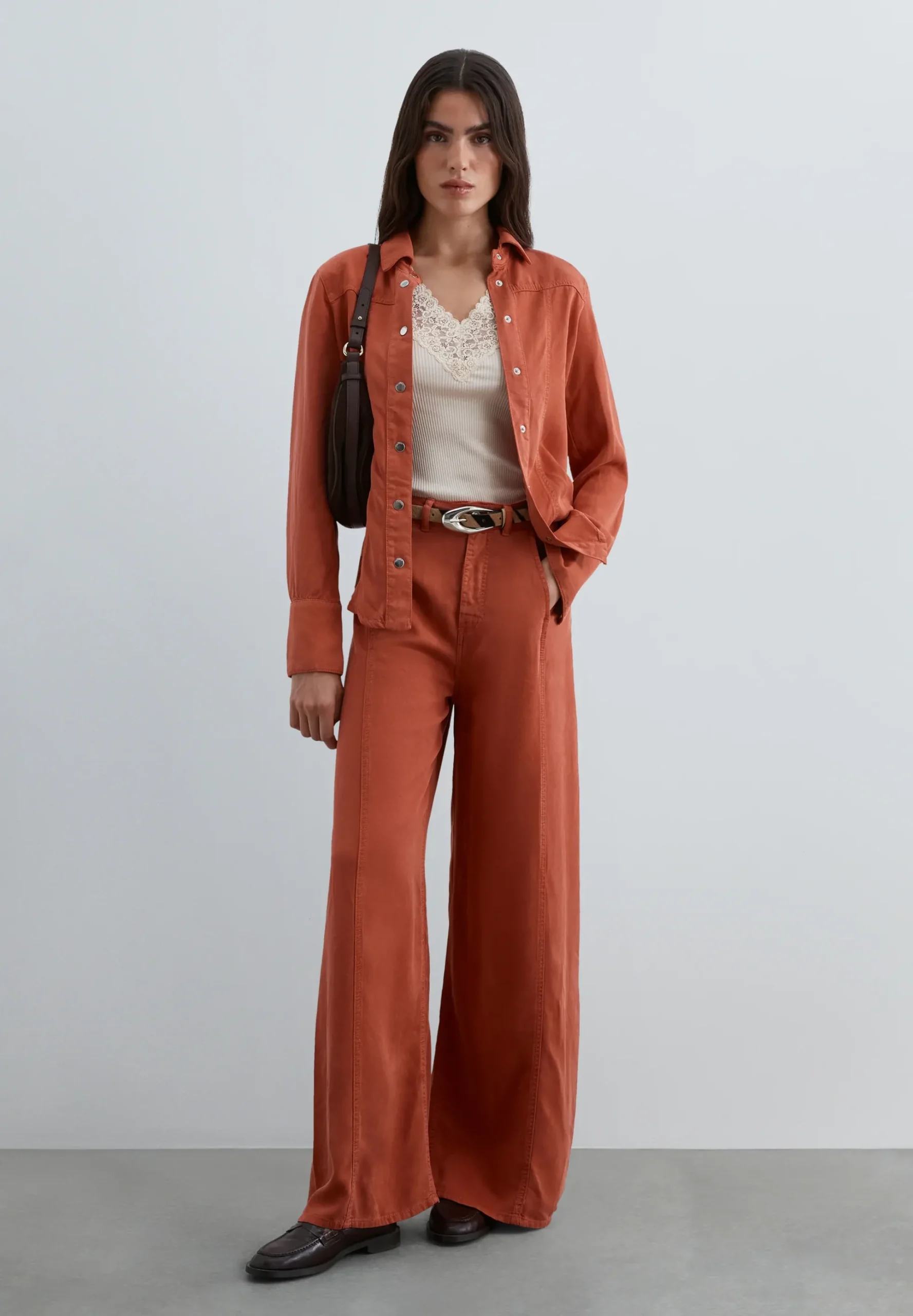 PANTALÓN FLUIDO DE LYOCELL