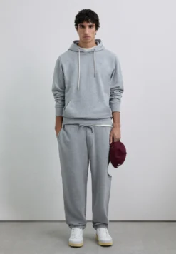 PANTALÓN JOGGER RELAXED ALGODÓN