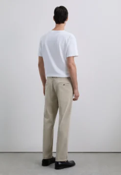 PANTALÓN PINZAS