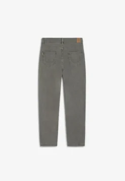 PANTALÓN REGULAR FIT BÁSICO