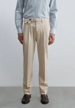 PANTALÓN SASTRERO PINZAS
