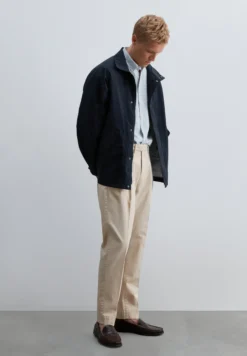 PANTALÓN SASTRERO PINZAS